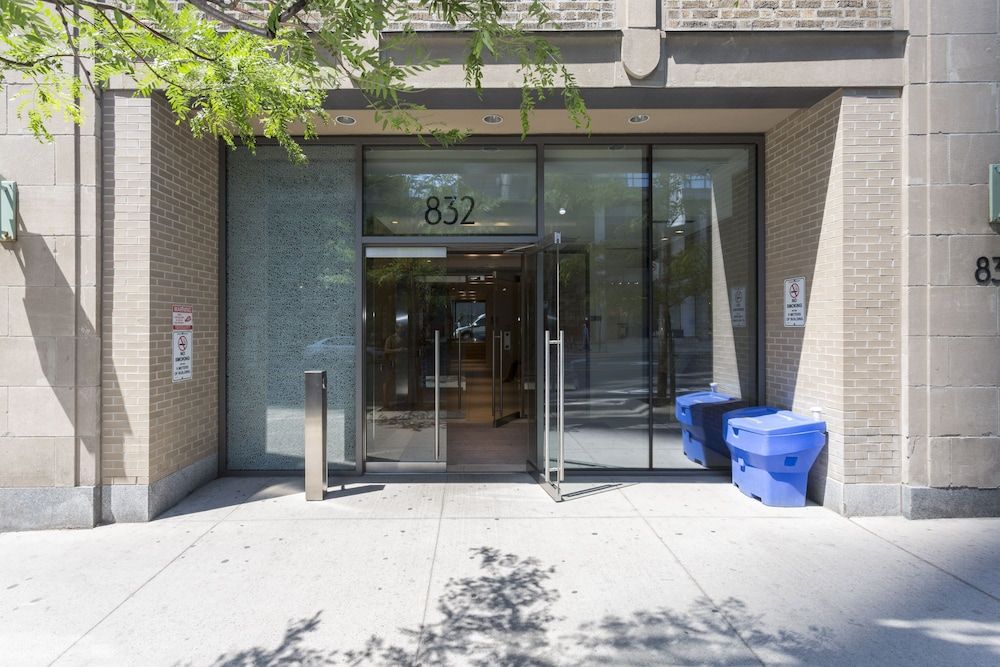 undefined QuickStay - Luxury on Bay St. (Yonge & College) 2