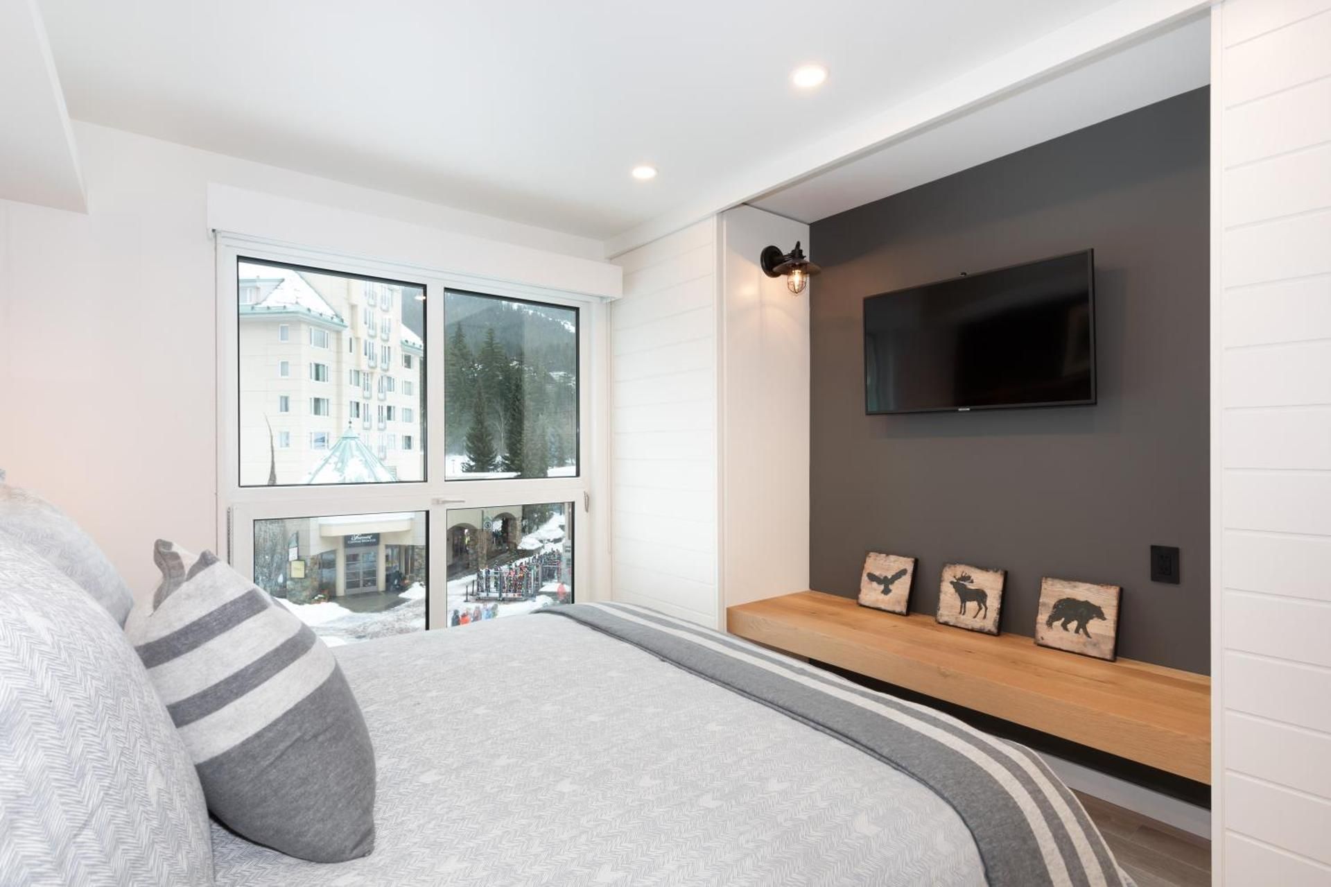 One-Bedroom Suite - Unit 302