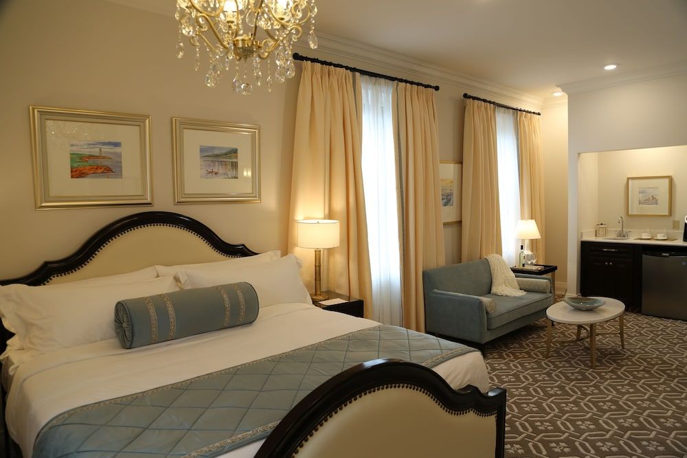 The Sydney Boutique Inn Executive Suite, 1 King Bed