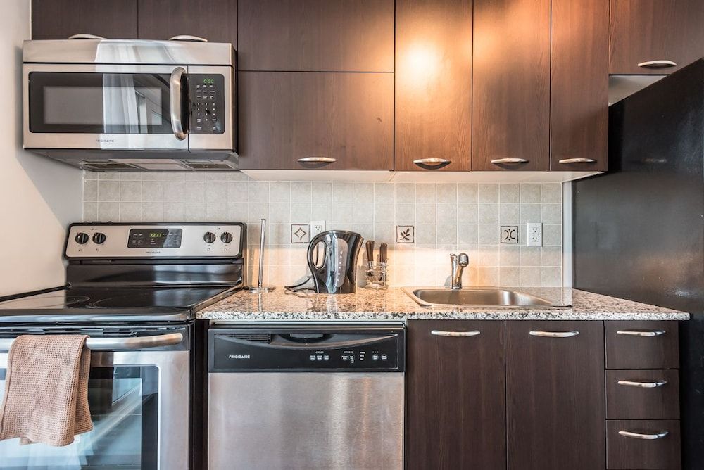 undefined Life Suites Rogers Centre 10