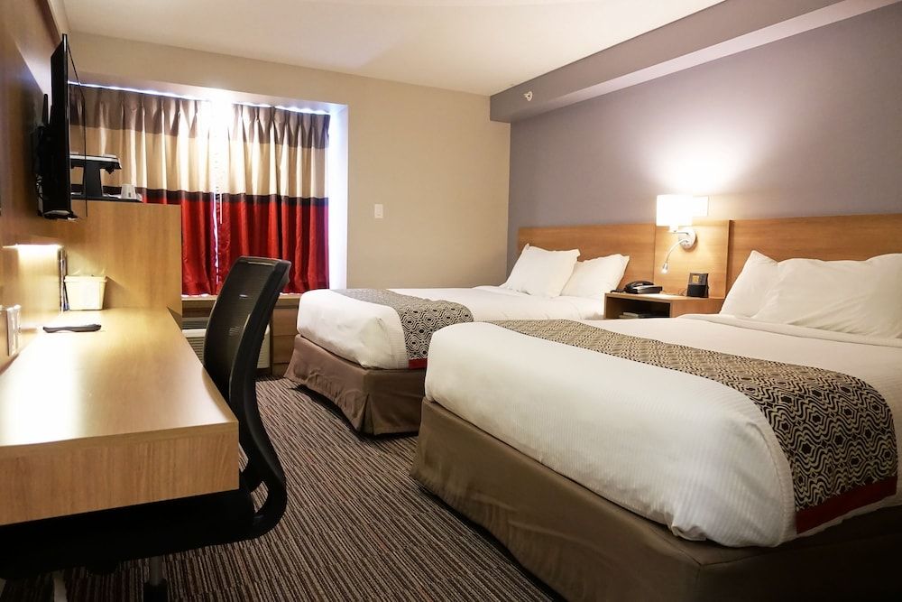 Room, 2 Queen Beds, Non Smoking