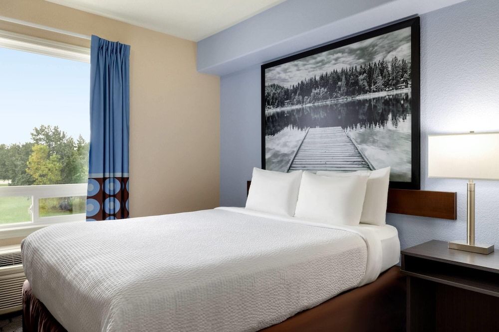 Executive Room, 1 Queen Bed, Non Smoking
