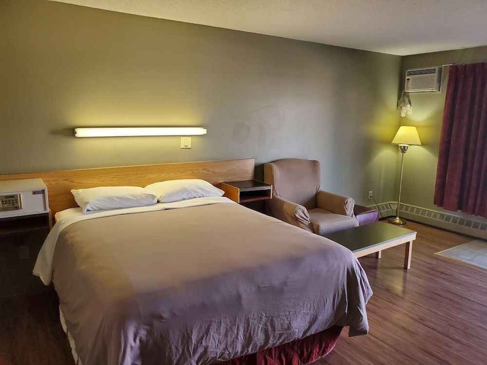 Stars Inn - Motel Single Room, 1 Queen Bed 2