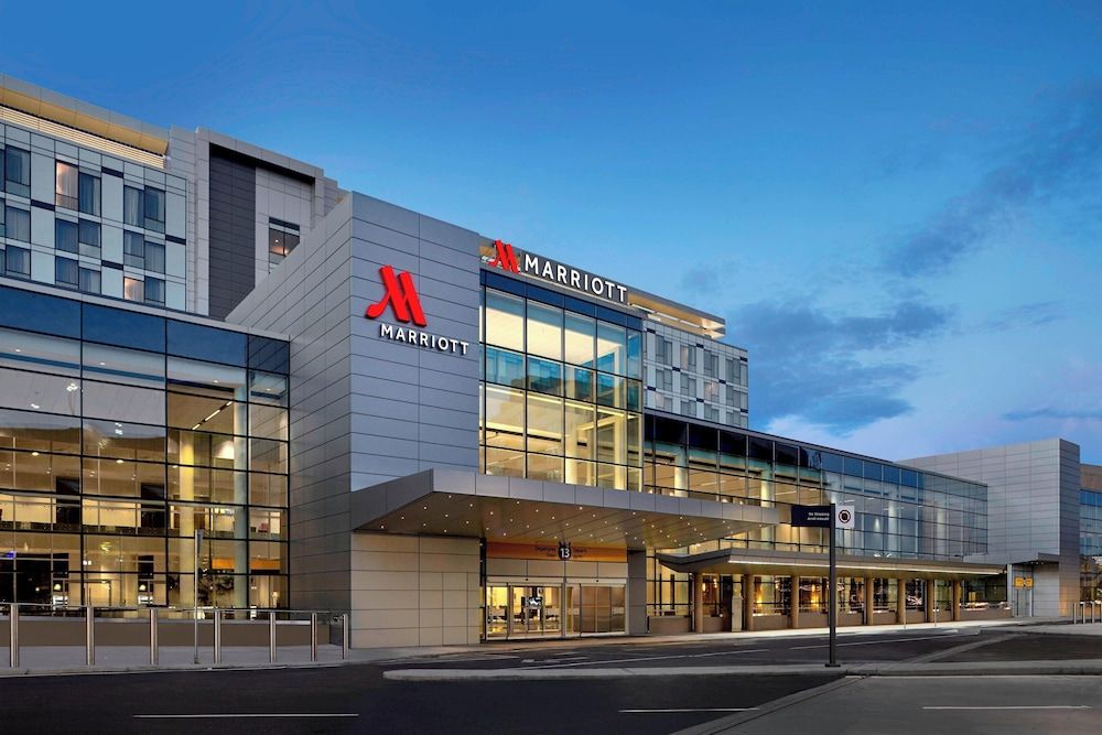 undefined Calgary Airport Marriott In-Terminal Hotel 5