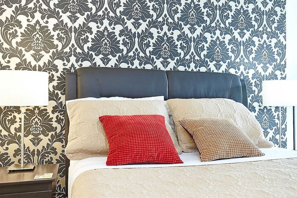 undefined Lavish Suites - Two Story Loft - Downtown Toronto 8