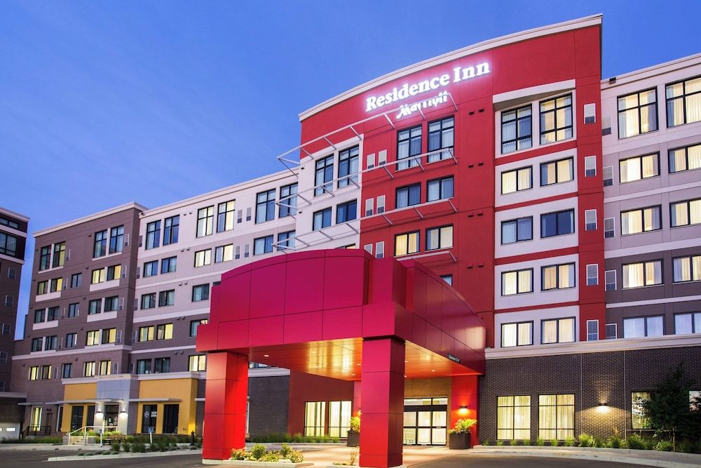 undefined Residence Inn by Marriott Calgary South 7