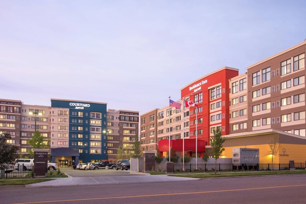 undefined Residence Inn by Marriott Calgary South 3