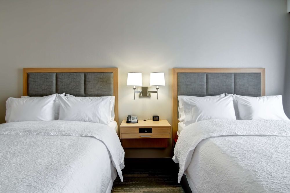 Room, 2 Queen Beds, Non Smoking