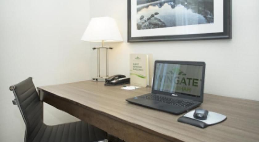 undefined Wingate By Wyndham Calgary Airport 6