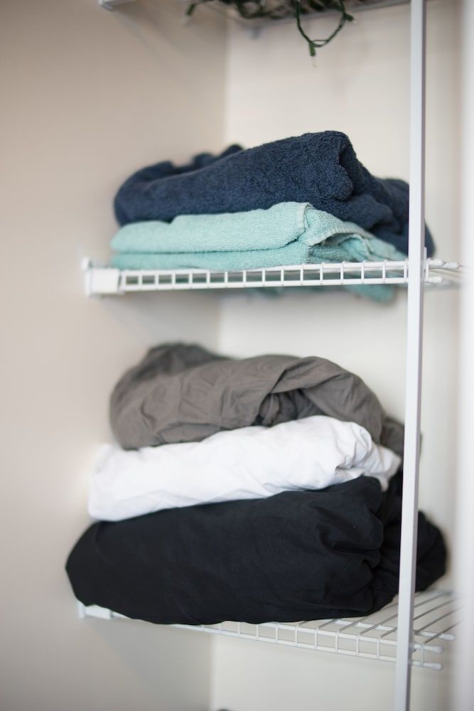 Applewood Suites - Luxury 3 BDRM Apartment 32