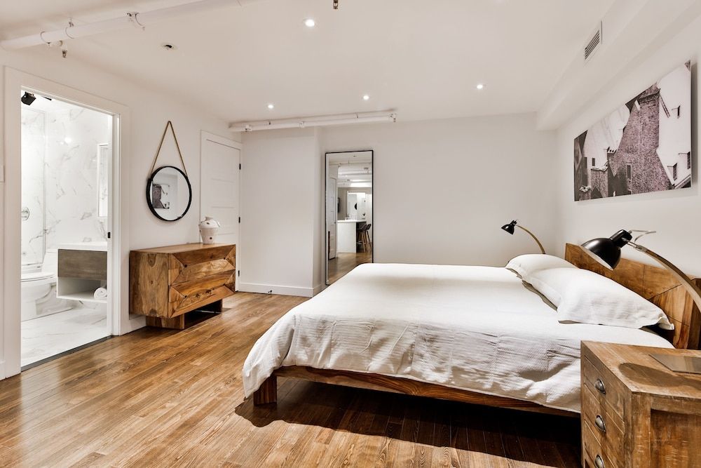 The SFX Old Port Deluxe Loft