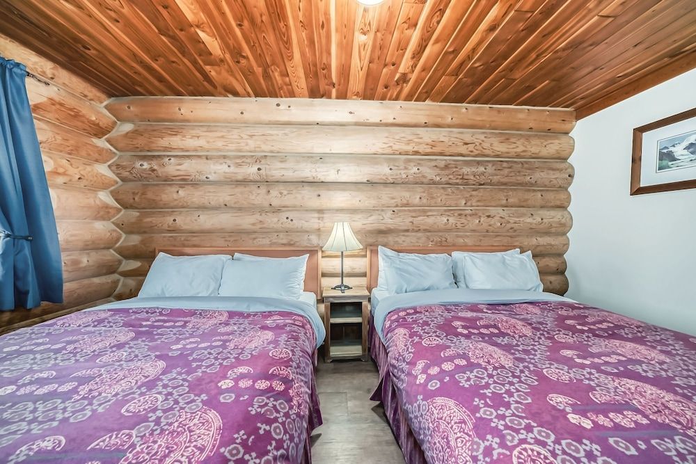 Deluxe Studio Cabin
