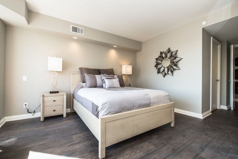 QuickStay - Premium 2bdrm in Yorkville (Yonge & Bloor) Superior Condo, 2 bedrooms and 2.5 bathrooms, City view, Tower 3