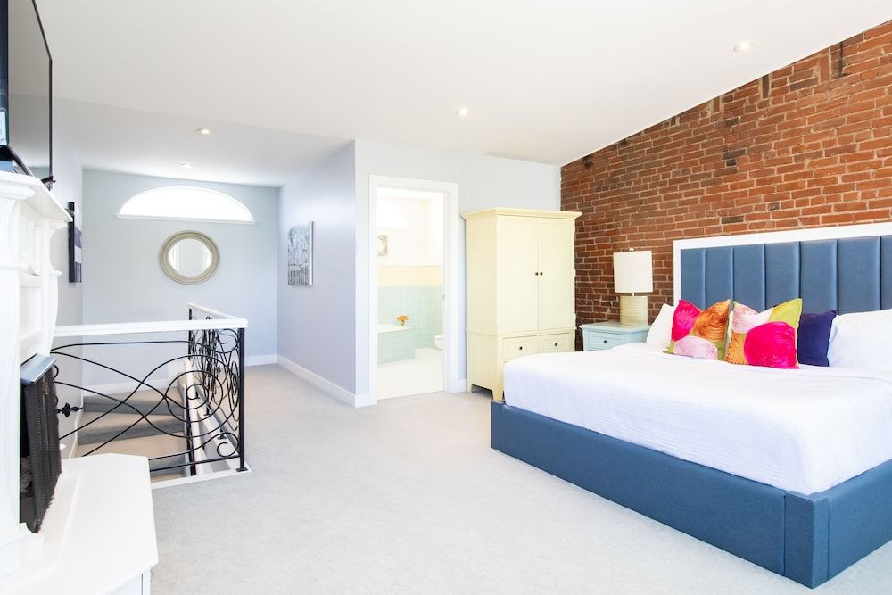 Retro Suites Hotel Premier Loft 2