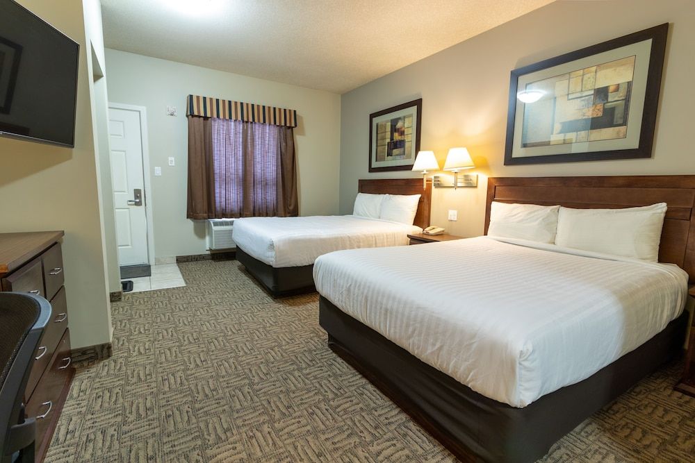 BCMInns Lac La Biche Room, 2 Queen Beds, Non Smoking