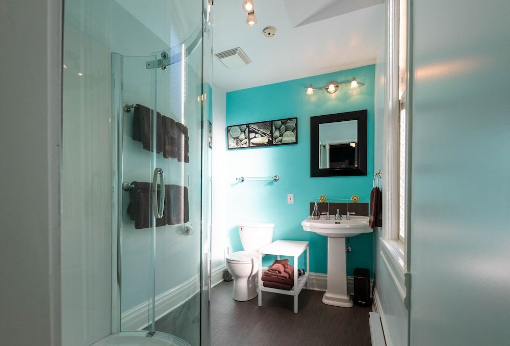 Cloudside Hotel Family Suite, 1 Bedroom, Connecting Rooms, City View 3