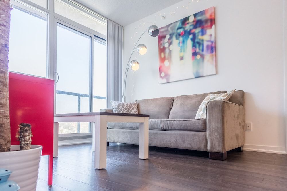 Queen West Vibes Condo, 2 Bedrooms, Kitchen, City View 17