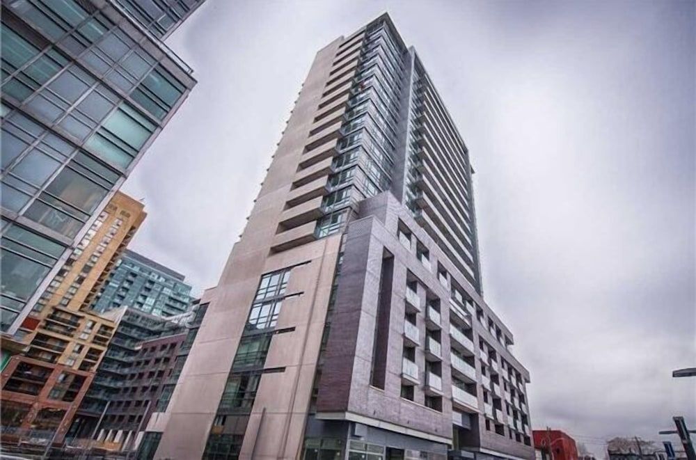 undefined Queen West Vibes 2