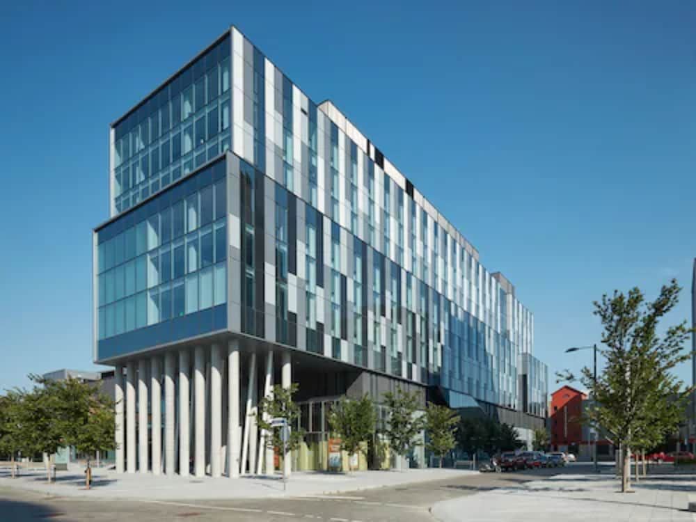 undefined Residence & Conference Centre - Toronto Downtown - George Brown College - Campus Accommodation 2
