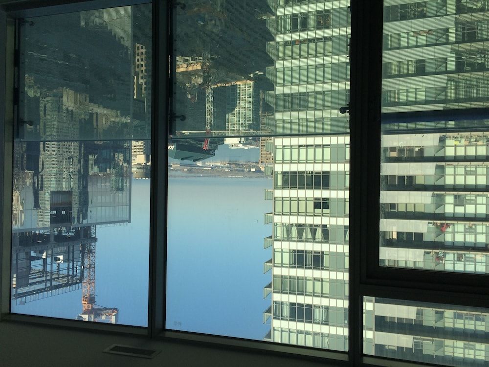 TO Stays - York and Lakeshore Premium Condo, 1 Bedroom 9