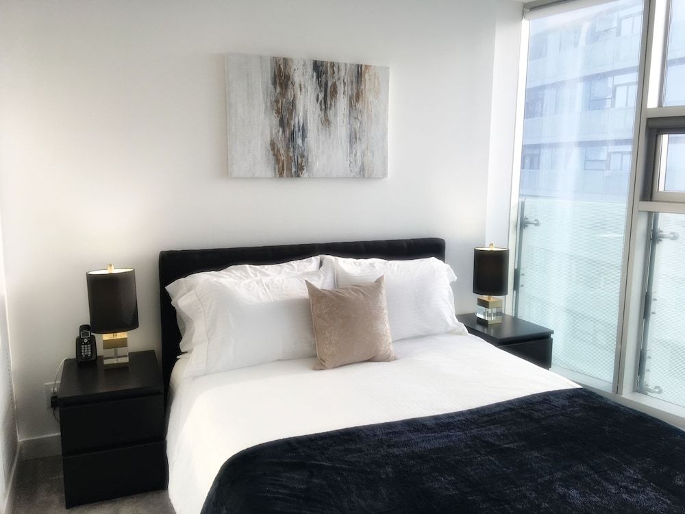 undefined TO Stays - York and Lakeshore 4