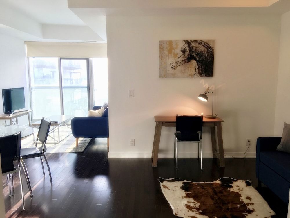 TO Stays - York and Lakeshore Superior Apartment, 1 Bedroom, Lake View, Tower 7
