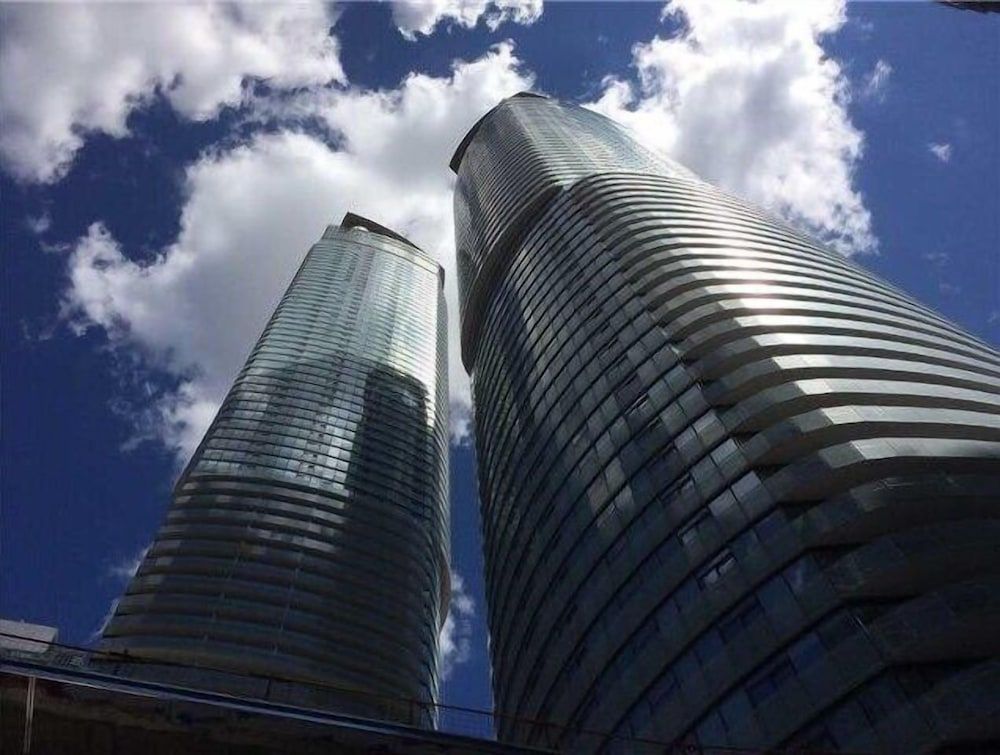 undefined TO Stays - York and Lakeshore 6