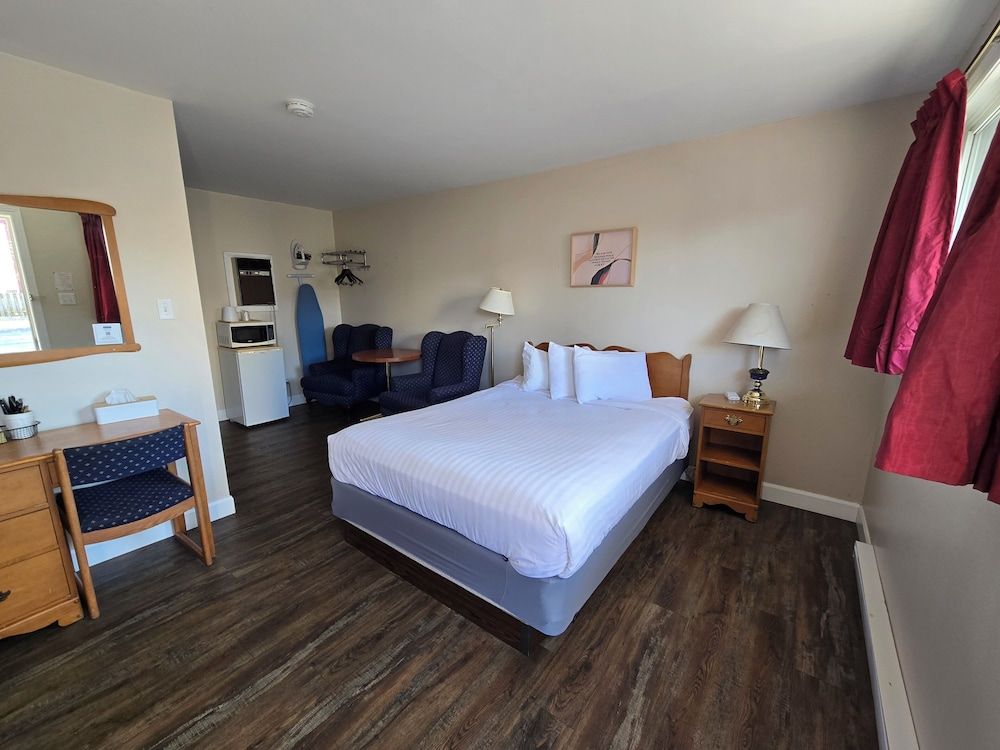 Room, 1 Queen Bed, Non Smoking