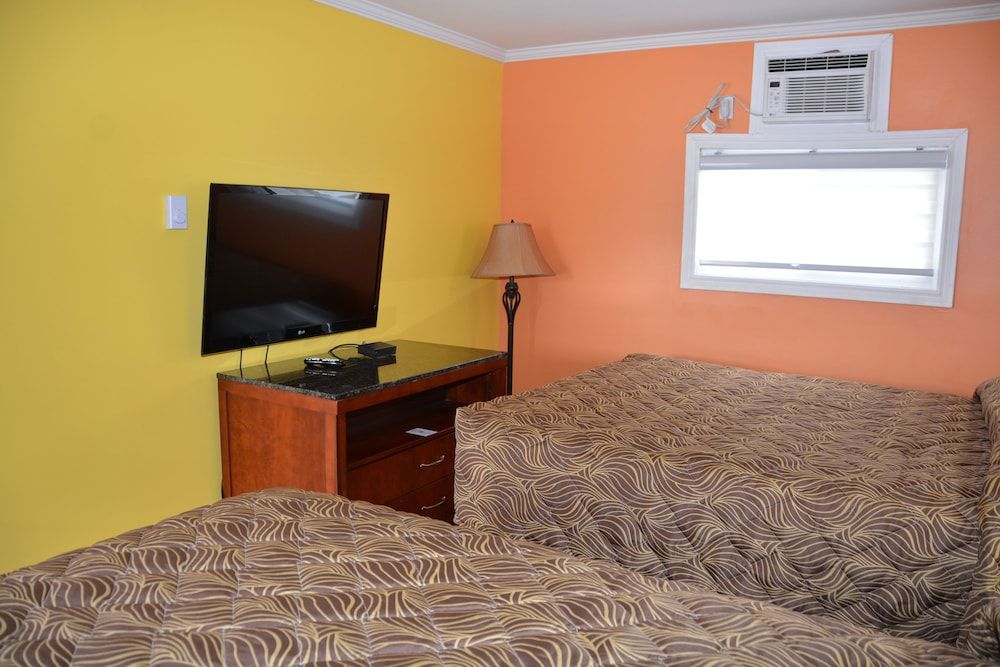 Harmony Inn Standard Room, 2 Queen Beds 2