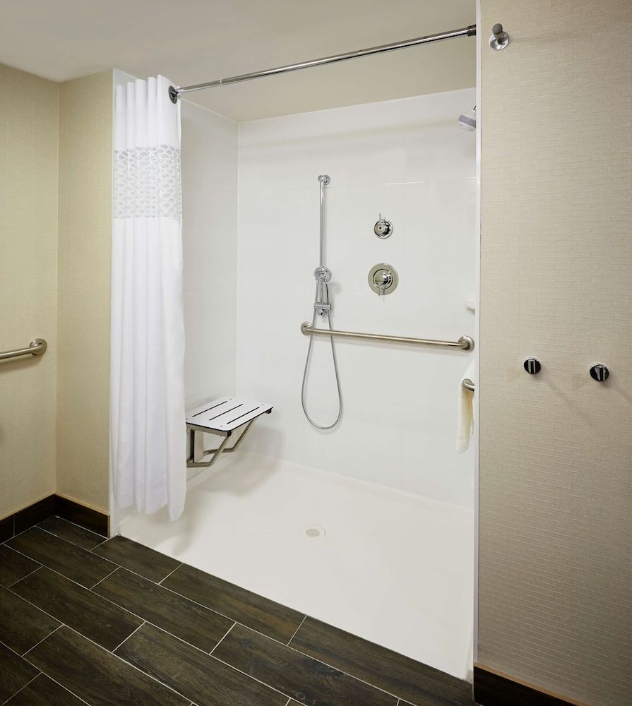 Room, 1 King Bed, Accessible, Non Smoking