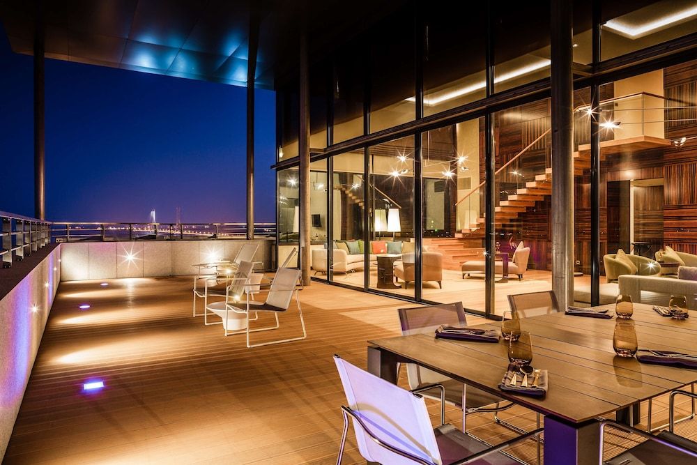 Radisson Blu M'Bamou Palace Hotel Penthouse, Terrace (Lounge Access) 2