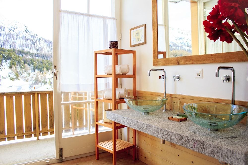 Maloja Palace Deluxe Apartment 7