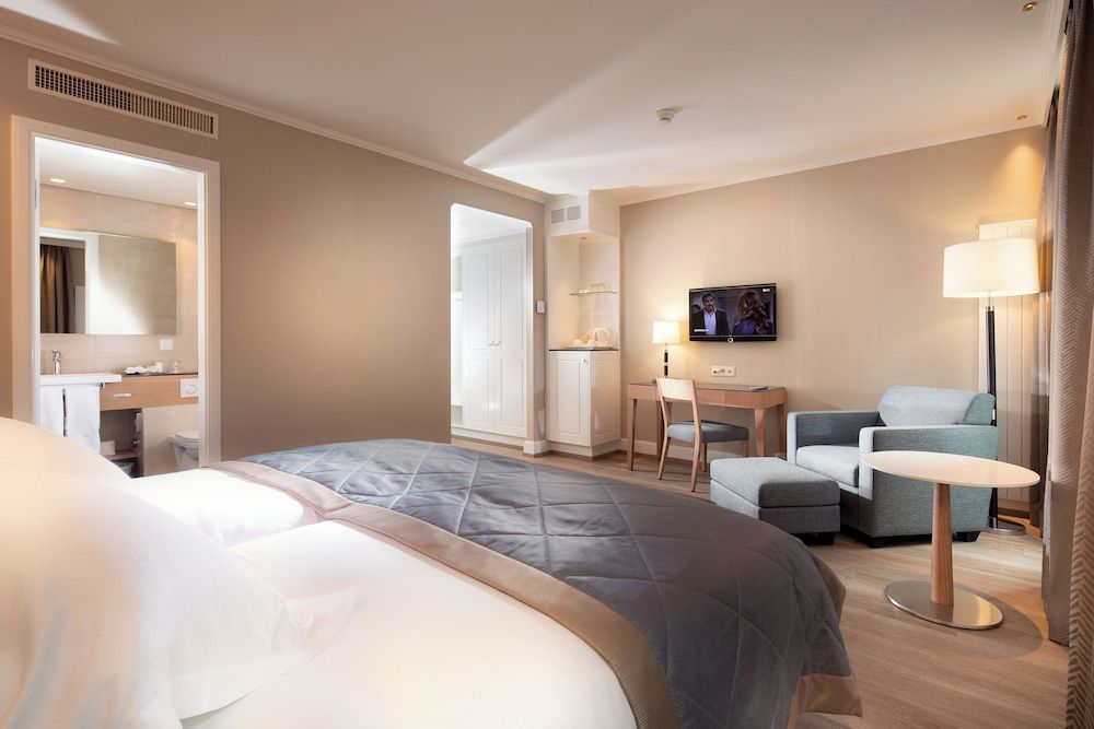 De la Paix Double Room