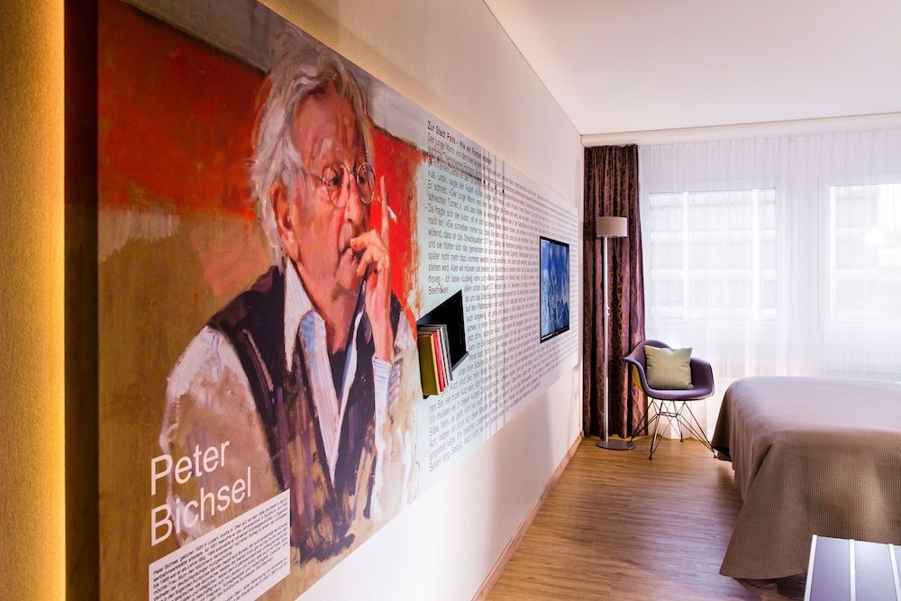 Hotel Arte Room (Style) 9