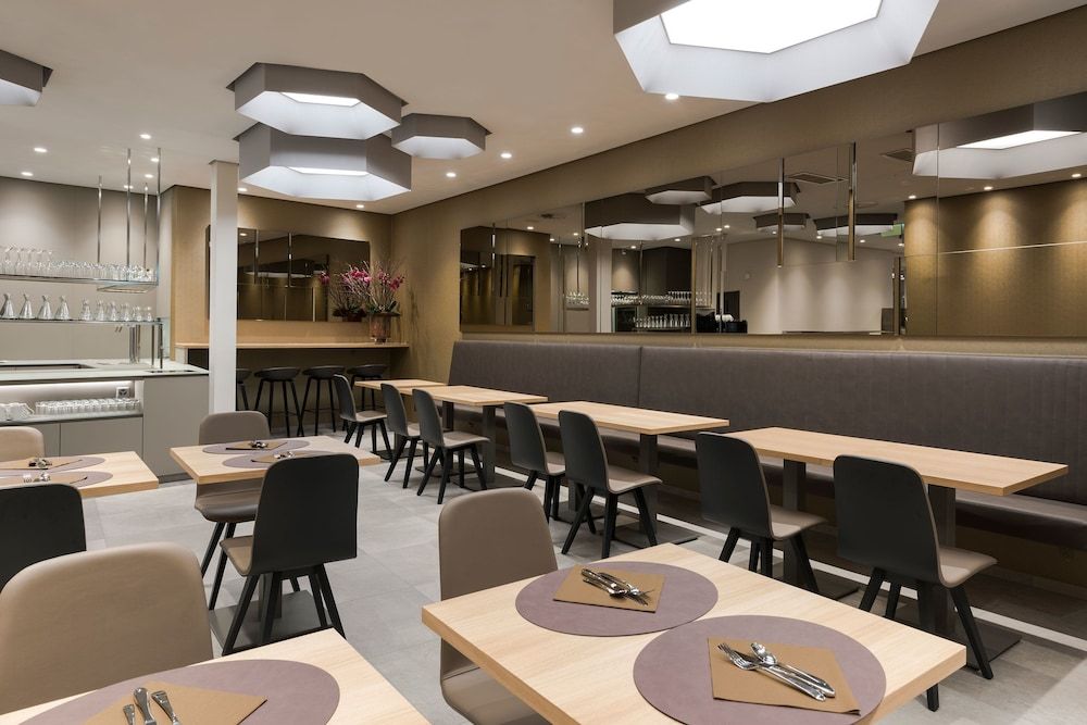 undefined Hotel Savoy Bern 3