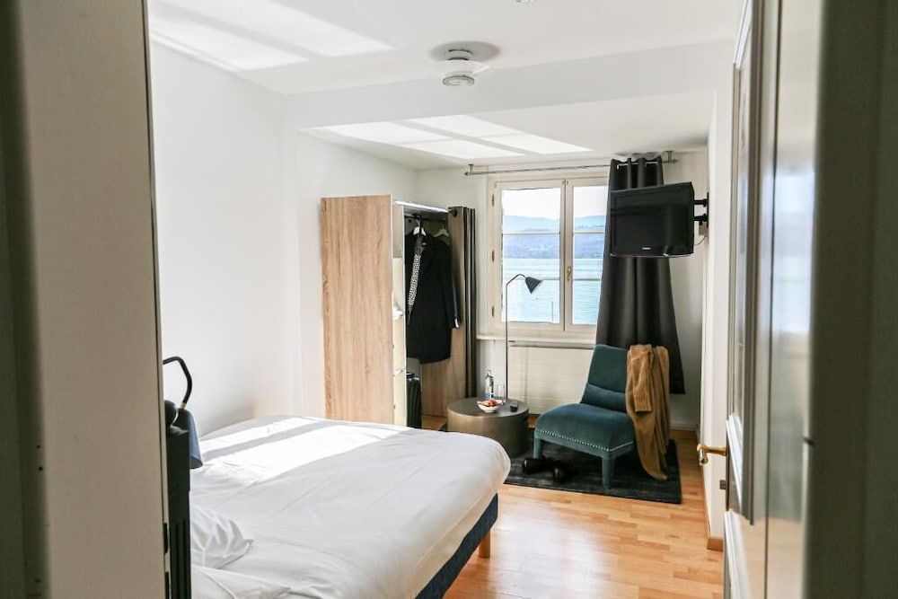 Hotel Hirschen am See Longstay Room with shared bathroom 3