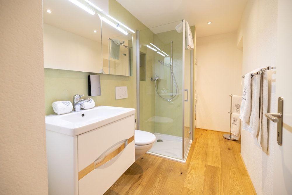 Home Hotel Arosa Design Apartment, 2 Bedrooms, Non Smoking, Kitchen 7