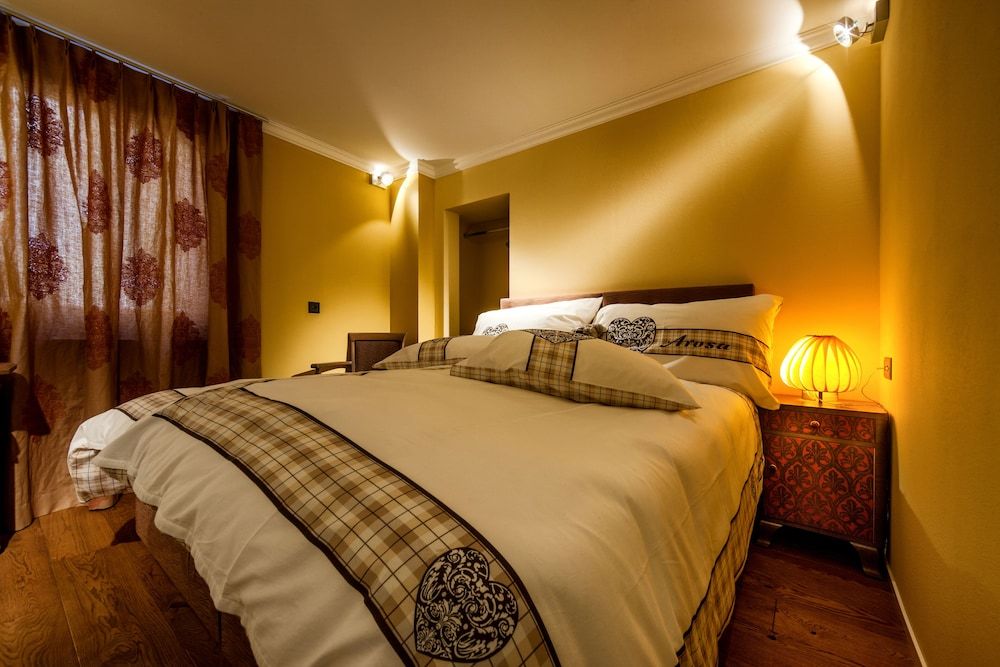 Home Hotel Arosa Single Room 3