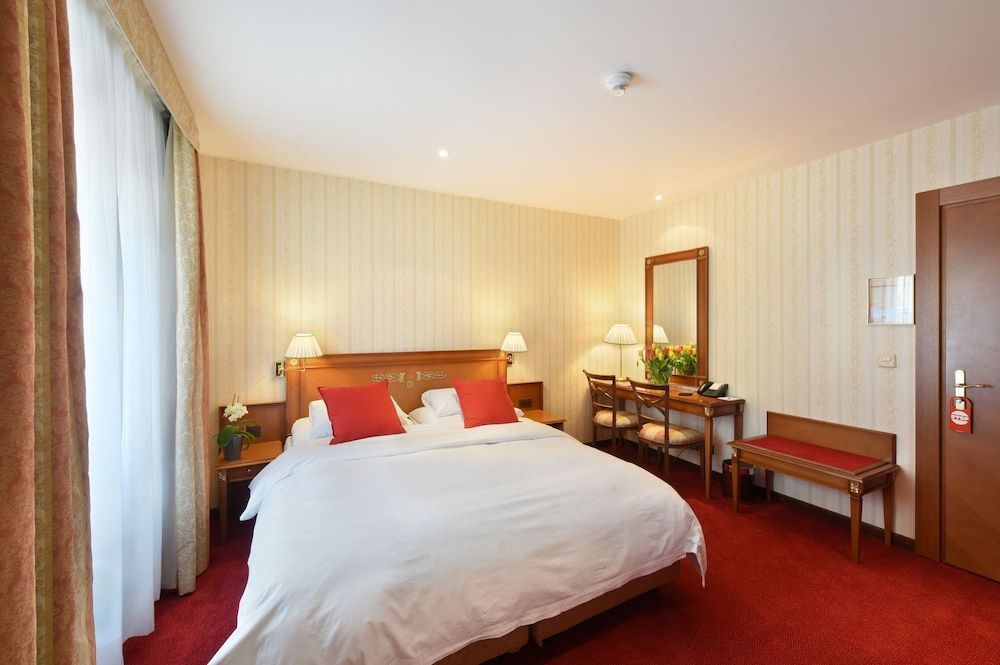Chambre Double Economique vue Ville sans petit-déjeuner