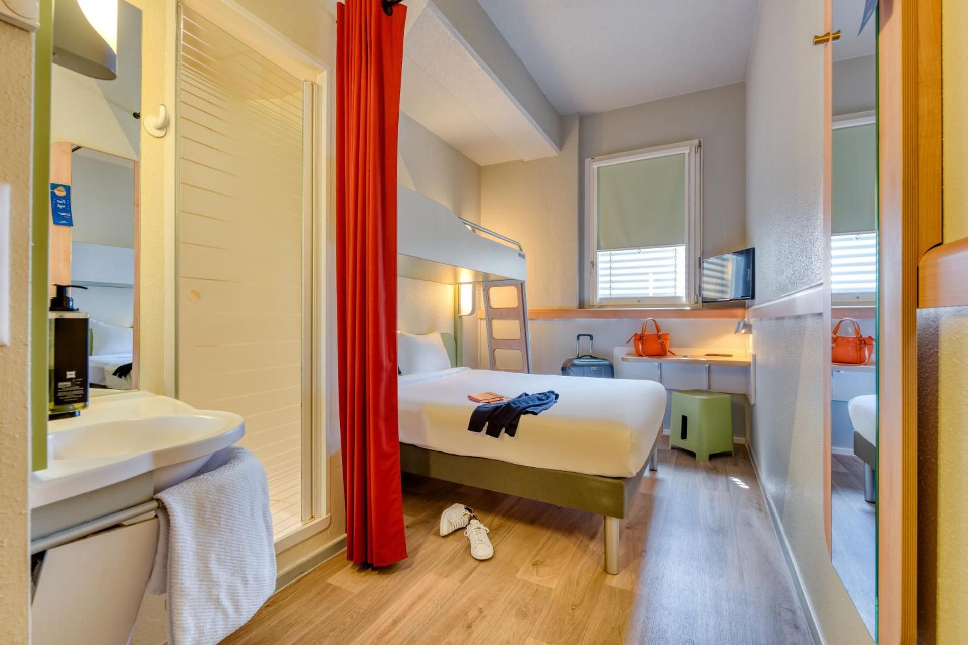 undefined ibis budget Luzern City 5