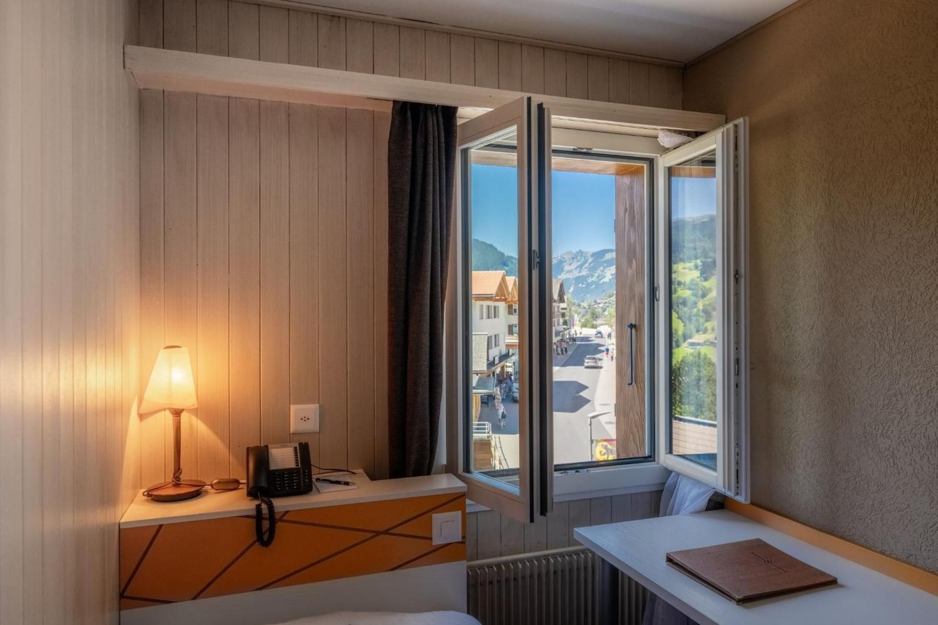 undefined Hotel Spinne 9