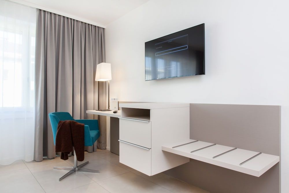 In-Room Business Center