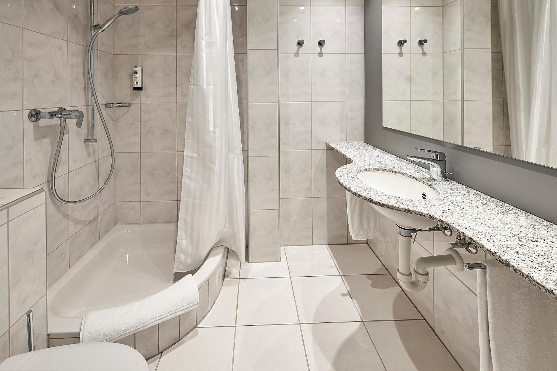 undefined Hotel Central Luzern 9