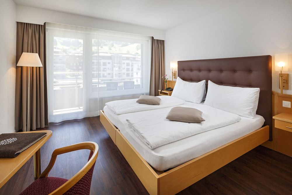 Panoramic Twin Room, Balcony, Mountain View