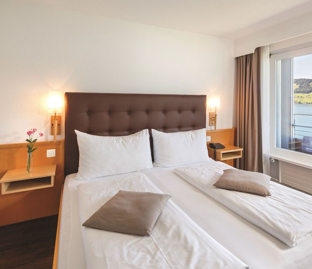 Panoramic Double or Twin Room, Balcony, Lake View