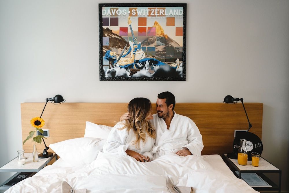 Hard Rock Hotel Davos Deluxe Room, 1 King Bed 4