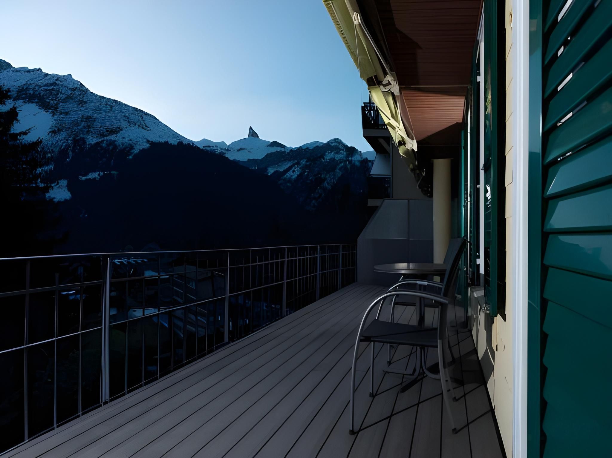 Standard Family Room