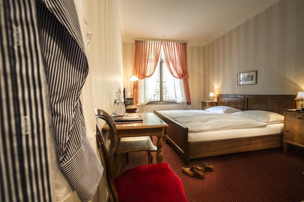 Classic double room with rock view (no view)
