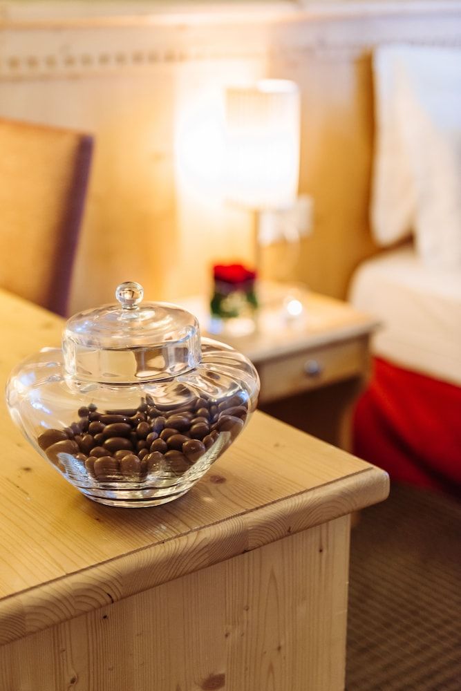 Schloss Hotel & Spa Pontresina Standard Double Room 7