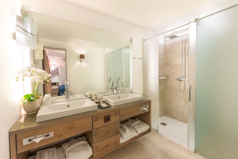 Hotel Matthiol Standard Double Room 10